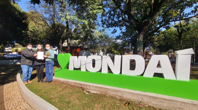 Mondaí é contemplado com letreiro turístico