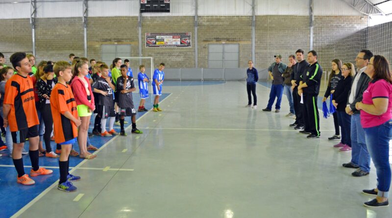 Equipes que representarão Mondaí na Microrregional do JESC