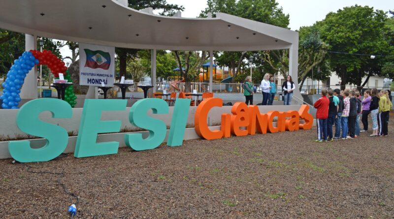 O programa SESI Ciências, é uma iniciativa do Sistema FIESC (Federação das Indústrias do Estado de Santa Catarina), por meio, da Educação do SESI/SC (Serviço Social da Indústria/ Santa Catarina)