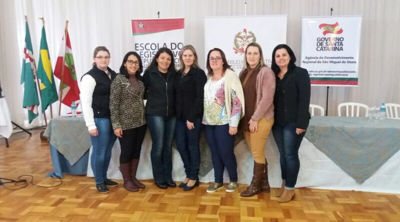 Equipe de Gestores de Mondaí participam de Seminário de Práticas Pedagógicas para Inclusão de Pessoas com Deficiência