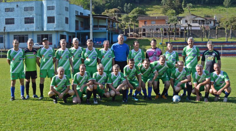 Mondaí vence na estreia do Campeonato Regional dos Cinquentões de 06 a 00