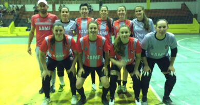 Equipe Feminina de Futsal de Mondaí chega na Final da Copa Tropical