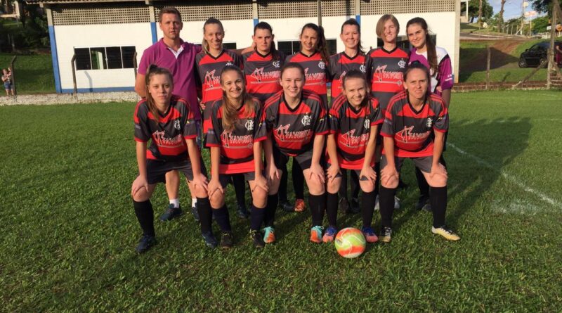 Associação São Jorge é a 1ª colocada na modalidade de futebol suíço feminino