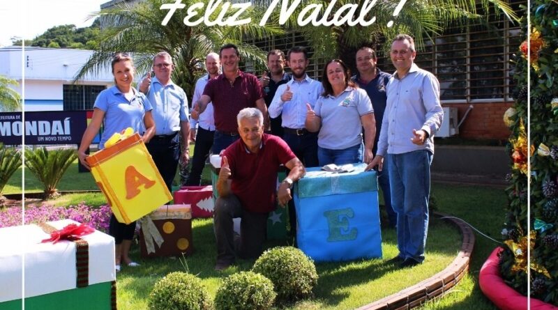 Administração Municipal de Mondaí deseja a todos um Feliz Natal