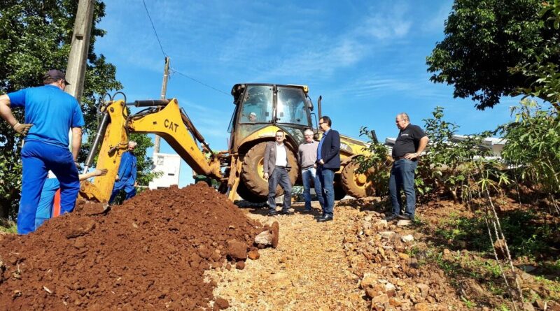 Administração Municipal acompanha de perto as obras de melhorias que acontecem no município