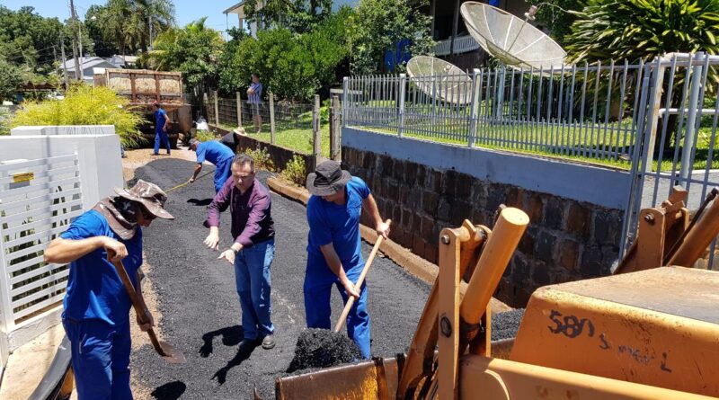 Obras acontecem na travessa João Maria Piaça no Bairro Bela Vista