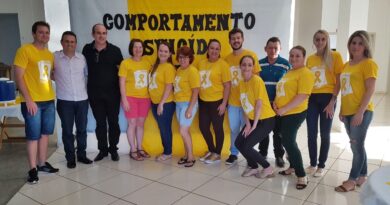 CAPS de Mondaí realiza evento com atrações musicais e palestra