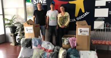 Secretaria de Assistência Social recebe doações de agasalhos e cobertores