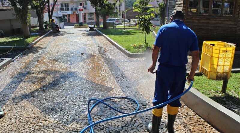 Praça Central é organizada para a Semana da Pátria