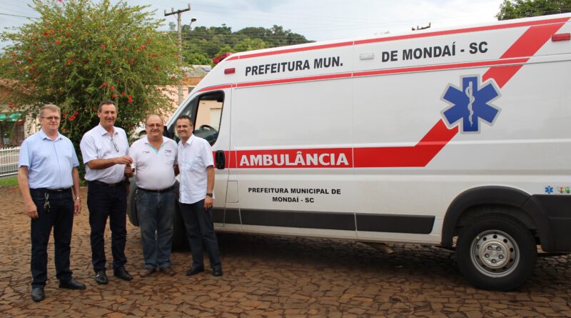 Governo de Mondaí investe em nova Ambulância com recursos próprios