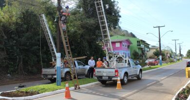 Novas Lâmpadas de Led são instaladas em Mondaí