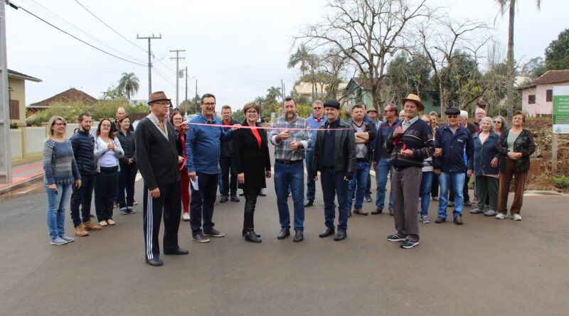 Administração Municipal realiza Inauguração de Pavimentação de Ruas do Município