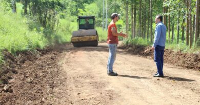 Governo de Mondaí segue com obras de melhorias nas estradas do interior