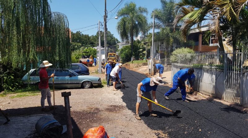 Governo de Mondaí realiza Asfaltamento Travessa João Maria Piaça no Bairro Bela Vista