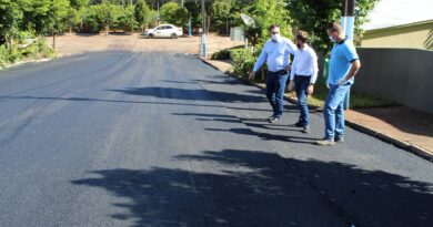 Novas ruas recebem asfaltamento em Mondaí
